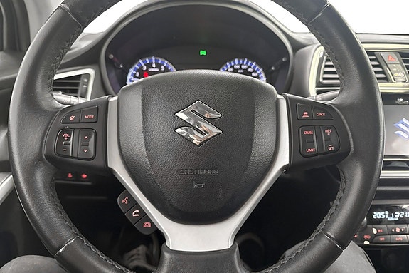 Suzuki SX4 S-Cross 10 of 20