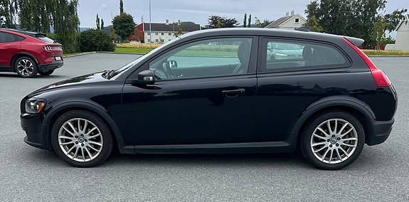 Volvo C30 7 of 16