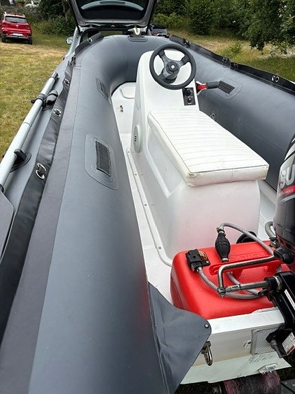 2018 Suzumar MX 350 m/Suzuki 9,9 Sport, bluetooth-høytalere 7 of 28