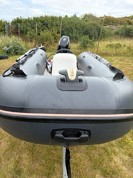 2018 Suzumar MX 350 m/Suzuki 9,9 Sport, bluetooth-høytalere 11 of 28