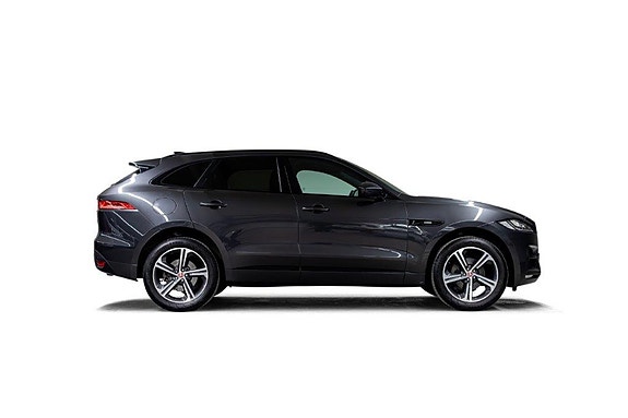 Jaguar F-PACE 11 of 30