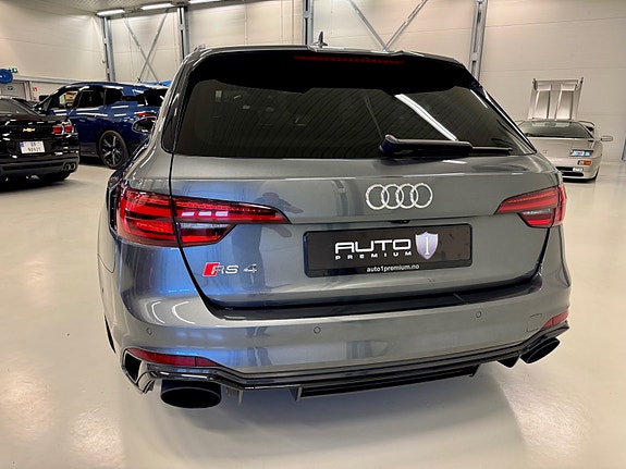 Audi RS4 8 of 30