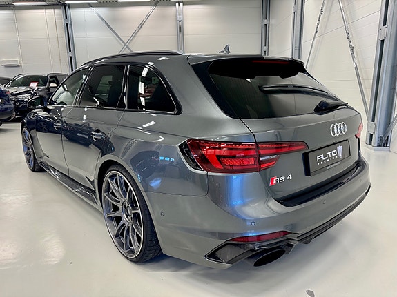 Audi RS4 7 of 30