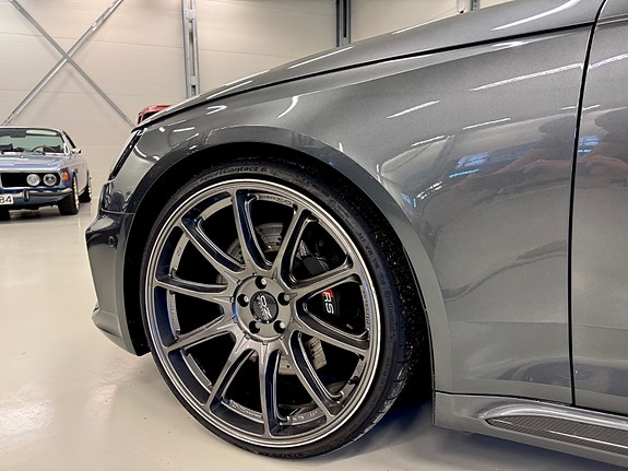 Audi RS4 14 of 30