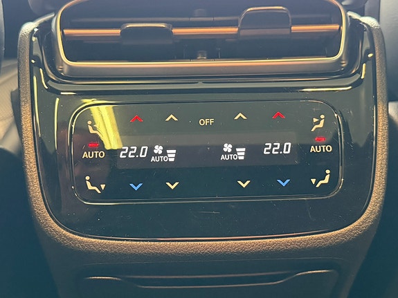 Mercedes-Benz EQS450 20 of 30
