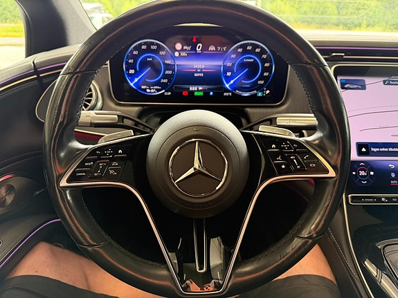 Mercedes-Benz EQS450 26 of 30