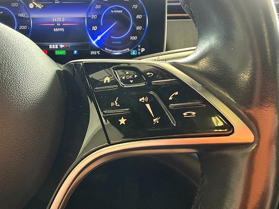 Mercedes-Benz EQS450 28 of 30