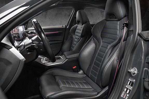 BMW i4 15 of 30