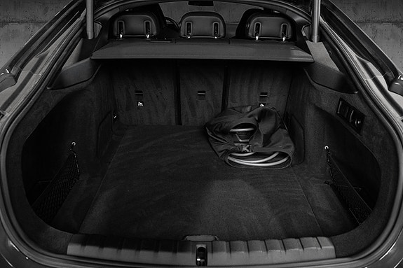 BMW i4 18 of 30