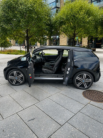 BMW i3 9 of 30