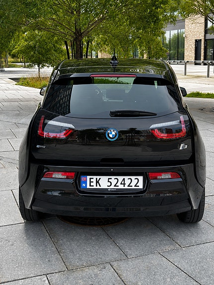 BMW i3 6 of 30