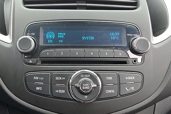 Chevrolet Trax 11 of 24
