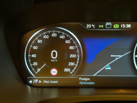 Volvo V90 24 of 30