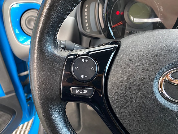 Toyota Aygo 24 of 30