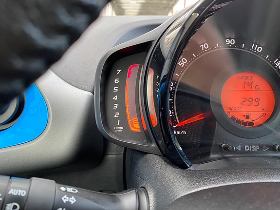 Toyota Aygo 28 of 30
