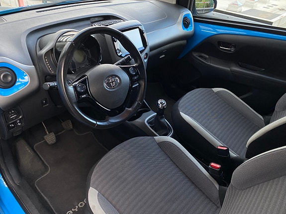 Toyota Aygo 17 of 30