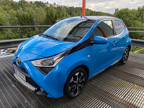 Toyota Aygo 5 of 30
