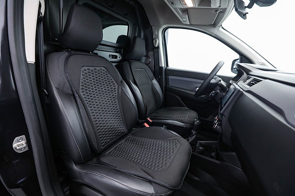 Renault Express 16 of 26