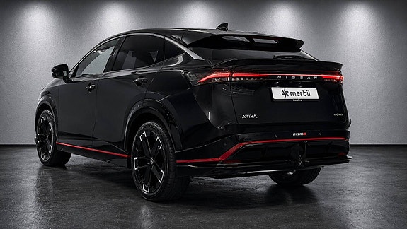 Nissan Ariya 6 of 30