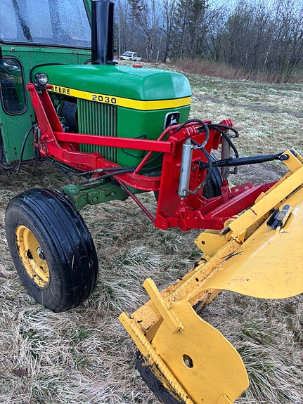 John Deere 2030 5 of 25