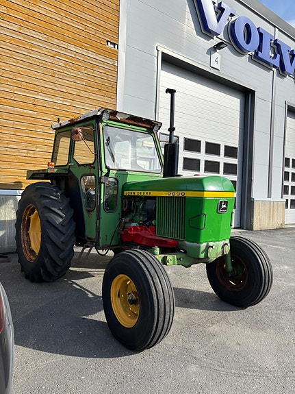 John Deere 2030 25 of 25