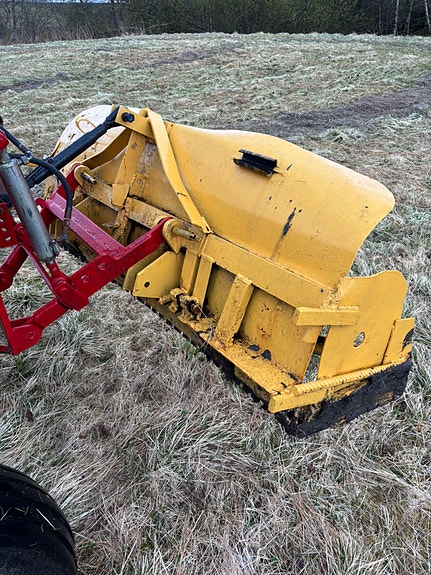 John Deere 2030 8 of 25