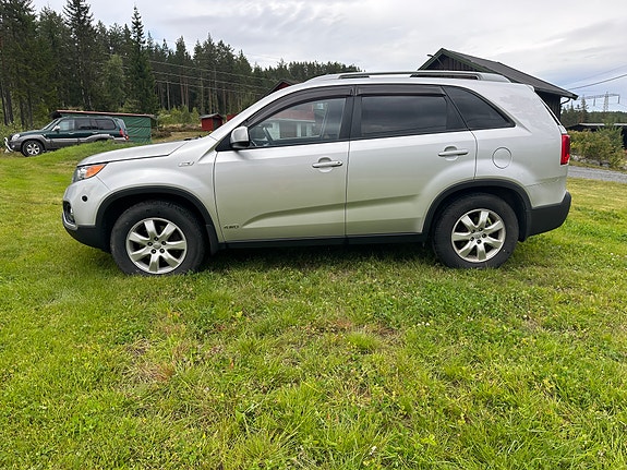 Kia Sorento 9 of 19