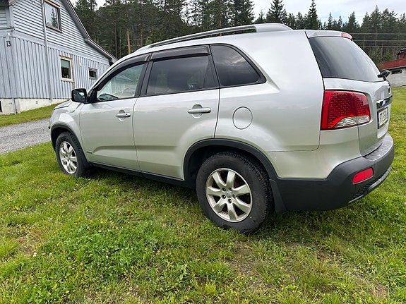 Kia Sorento 7 of 19