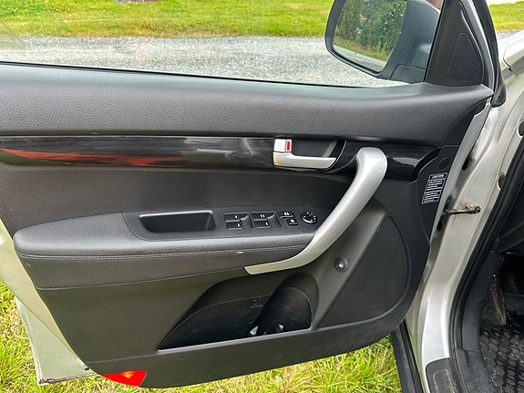 Kia Sorento 17 of 19