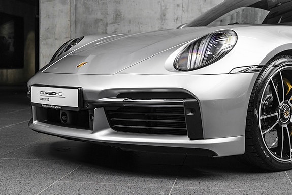 Porsche 911 5 of 30