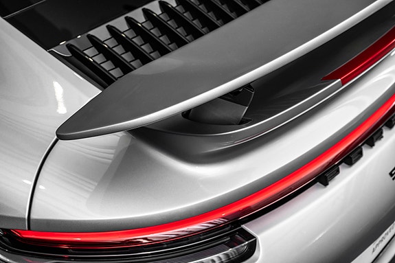 Porsche 911 9 of 30