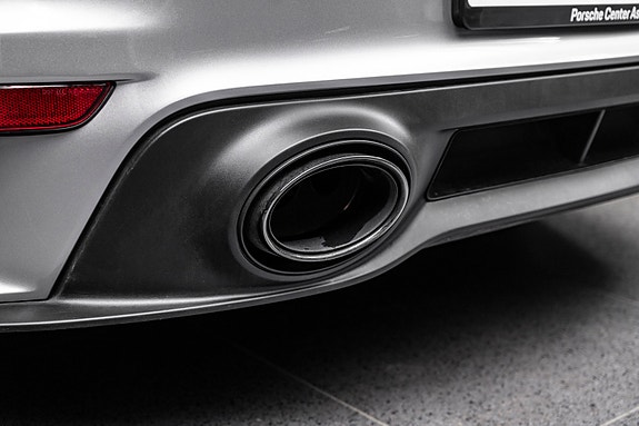Porsche 911 19 of 30