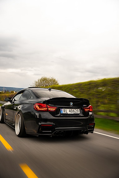 BMW M4 20 of 30