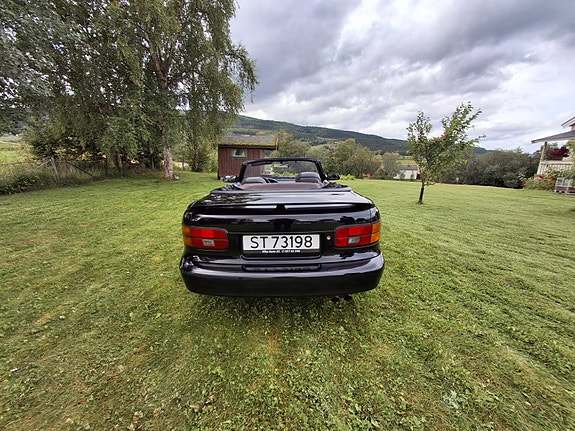Toyota Celica 8 of 21