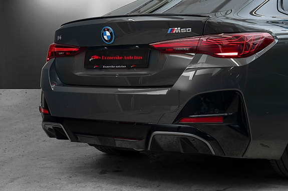 BMW i4 12 of 30