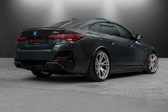 BMW i4 11 of 30