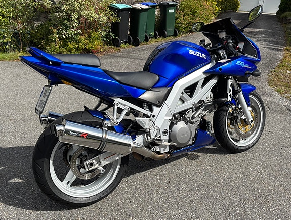Suzuki SV 1000 S 2 of 8