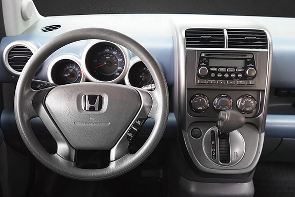 Honda Element 21 of 29