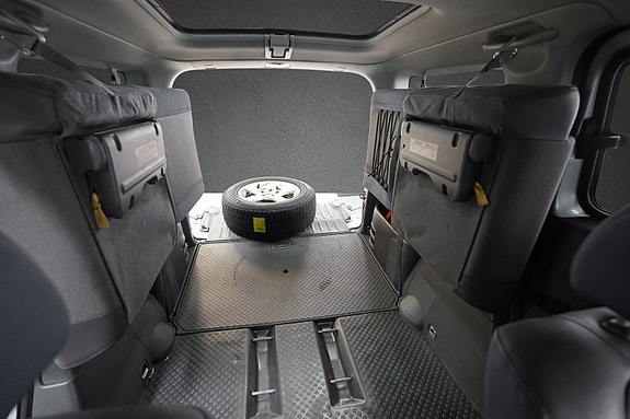 Honda Element 17 of 29