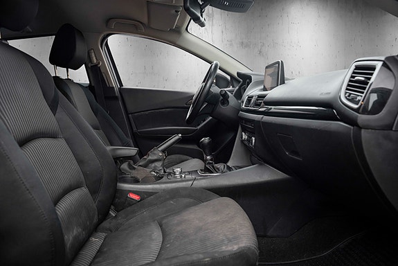 Mazda 3 26 of 30