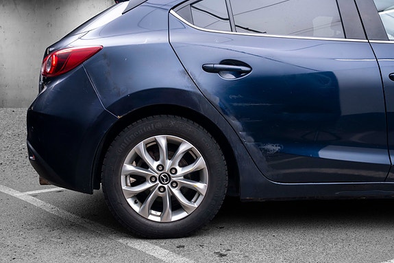 Mazda 3 15 of 30