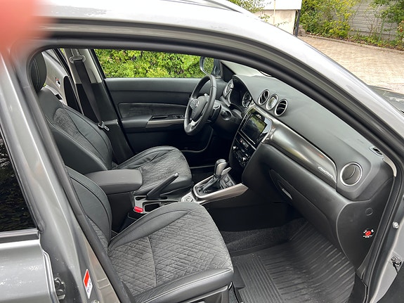 Suzuki Vitara 12 of 16