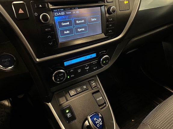 Toyota Auris 21 of 30