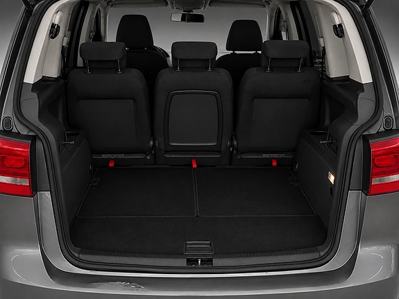 Volkswagen Touran 11 of 27