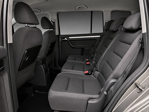 Volkswagen Touran 17 of 27