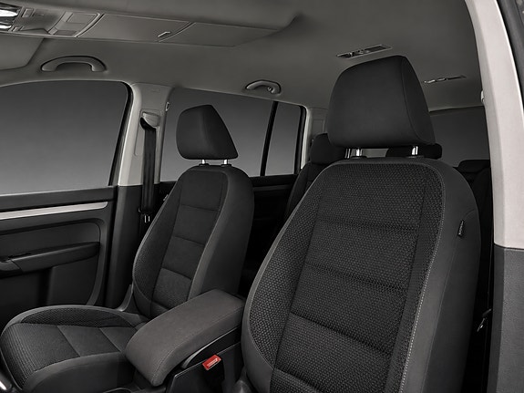 Volkswagen Touran 13 of 27