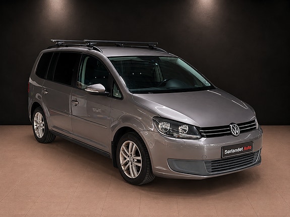Volkswagen Touran 4 of 27