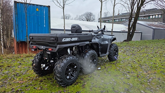 Can-Am Outlander 6x6 DPS 850 – DEMO ! LED-bar, konsoll m/vindskjerm & ekstra ryggelys 7 of 11