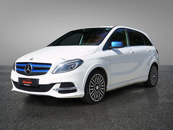Mercedes-Benz B-Electric 6 of 30