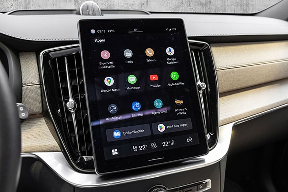 Volvo XC90 19 of 30